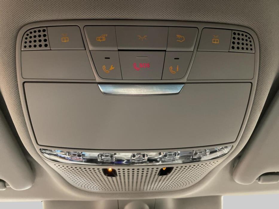 MERCEDES-BENZ C 2017