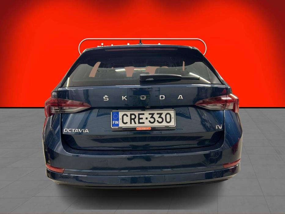 SKODA OCTAVIA 2021