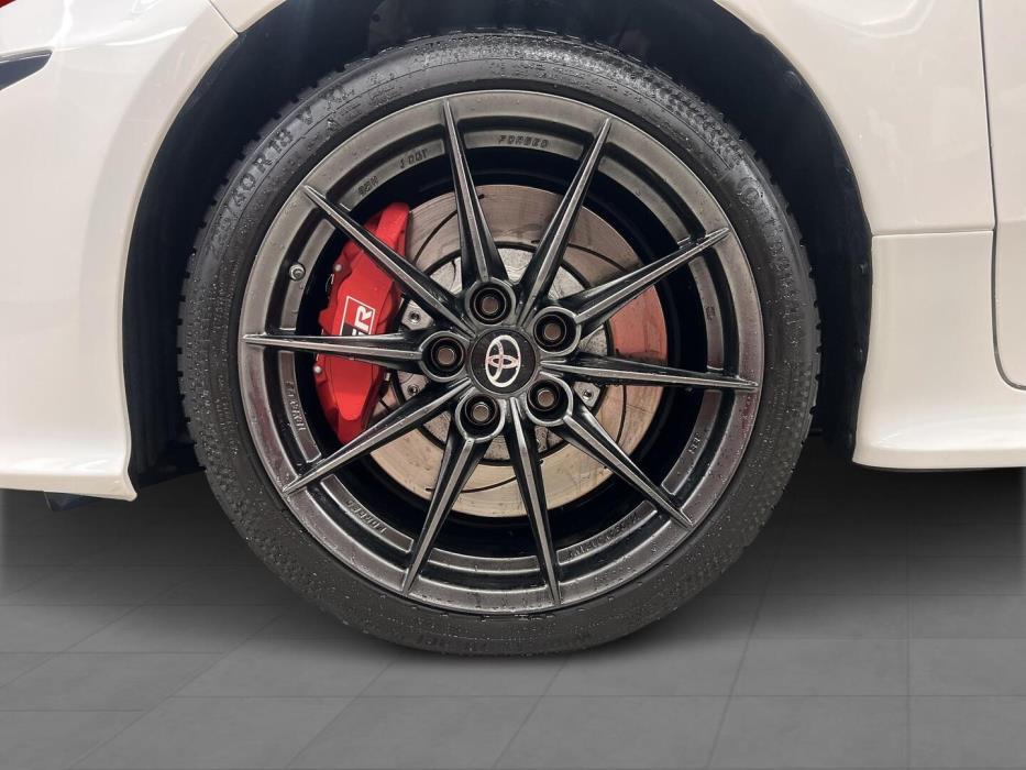 TOYOTA GR Yaris 2021