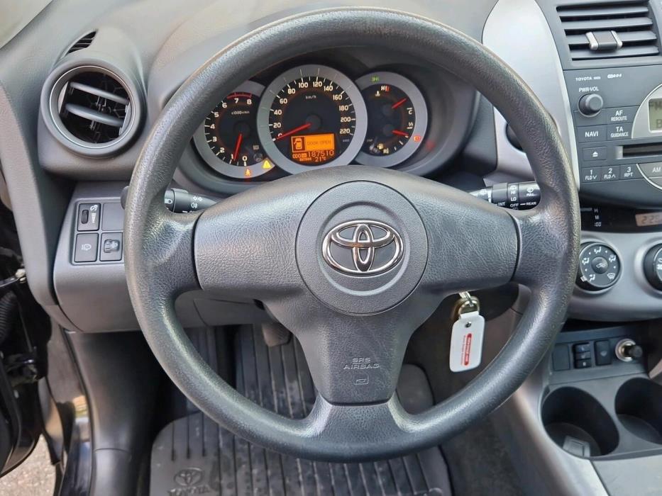 TOYOTA RAV4 2006