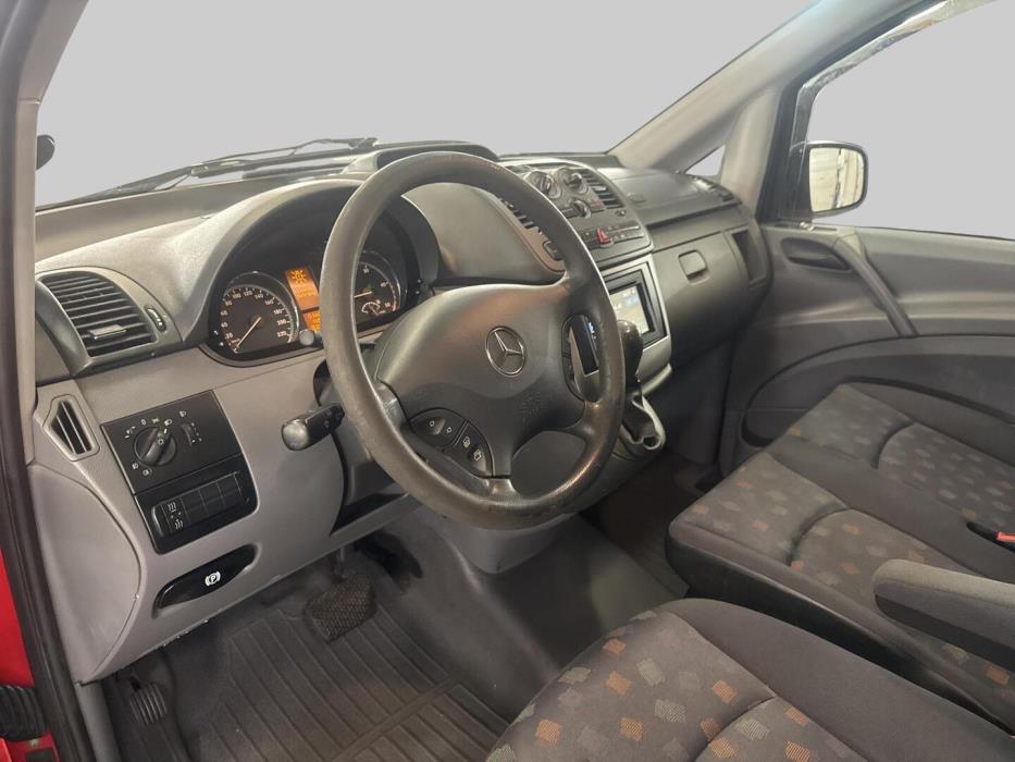 MERCEDES-BENZ Vito 2011