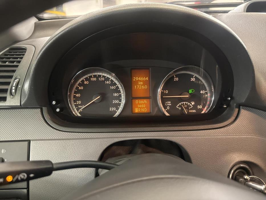 MERCEDES-BENZ Vito 2011
