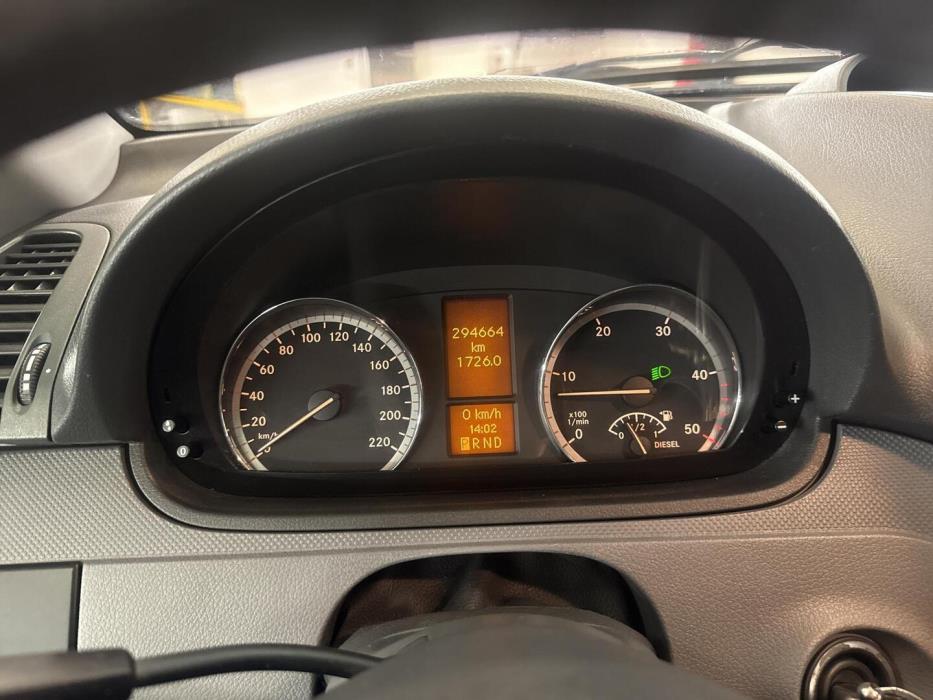 MERCEDES-BENZ Vito 2011