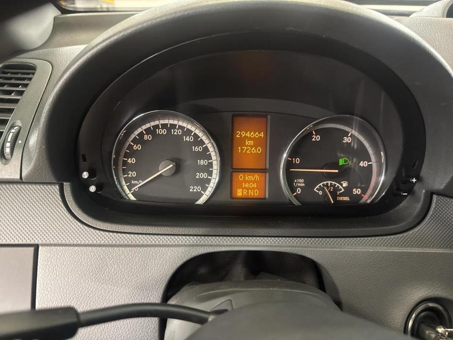 MERCEDES-BENZ Vito 2011