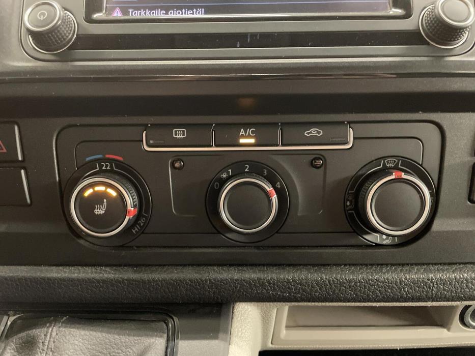 VOLKSWAGEN Transporter 2016