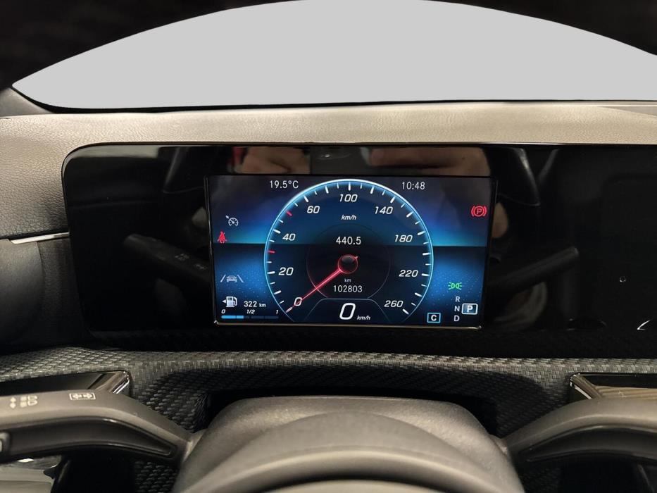 MERCEDES-BENZ A 2019