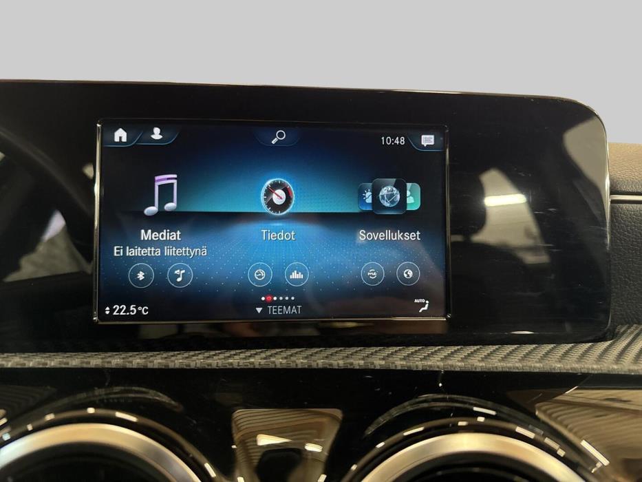 MERCEDES-BENZ A 2019