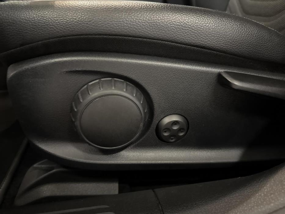 MERCEDES-BENZ A 2019
