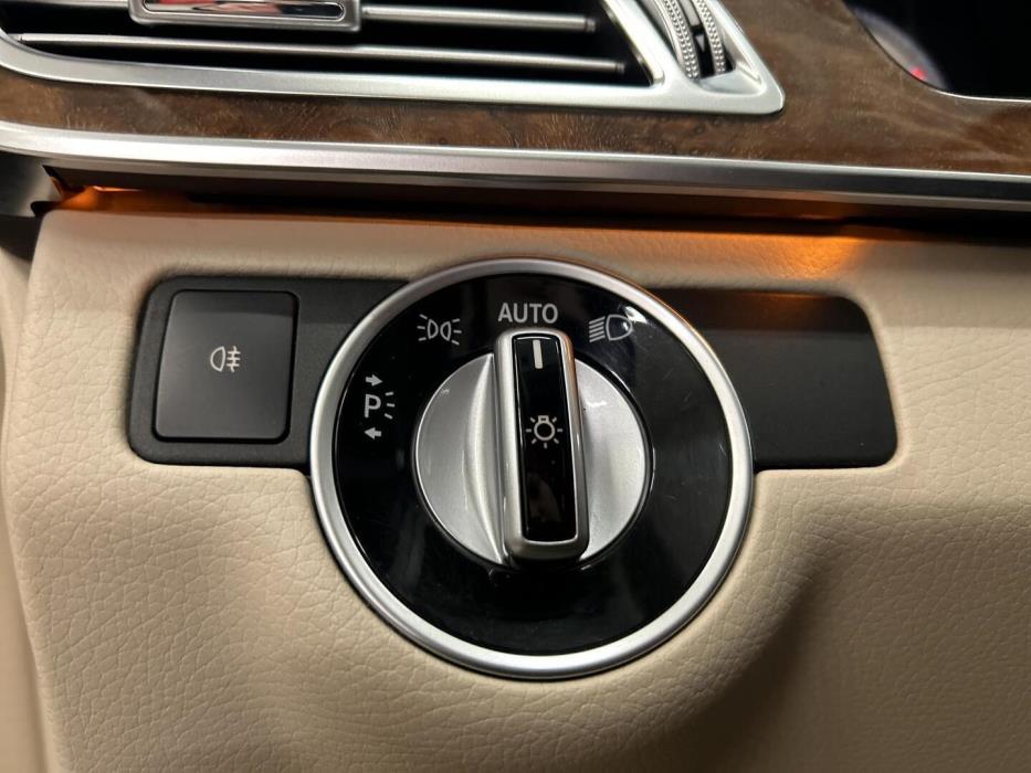 MERCEDES-BENZ E 2014