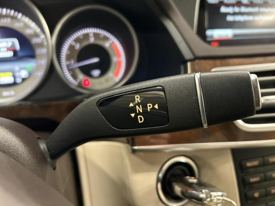 MERCEDES-BENZ E 2014