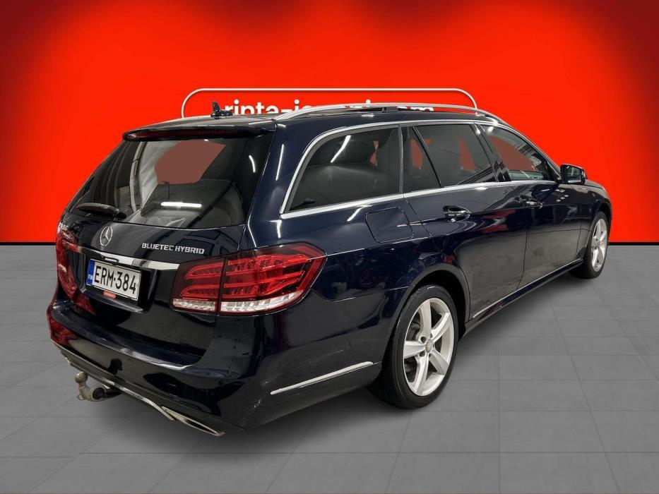 MERCEDES-BENZ E 2014