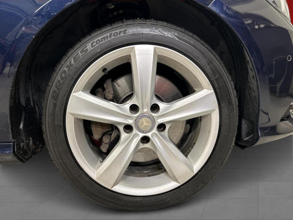 MERCEDES-BENZ E 2014