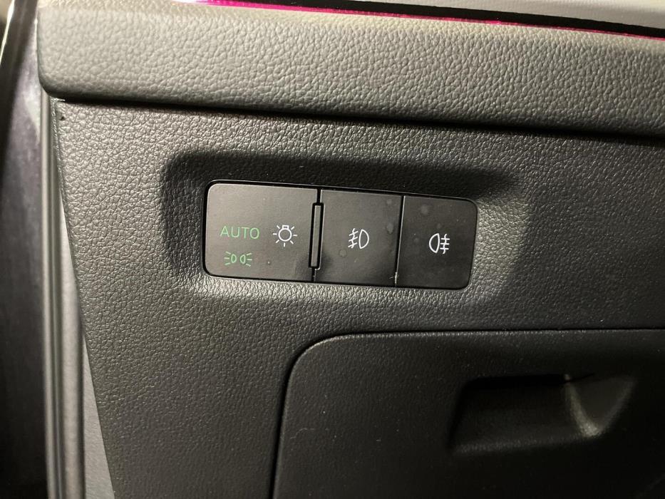 SKODA Octavia 2021
