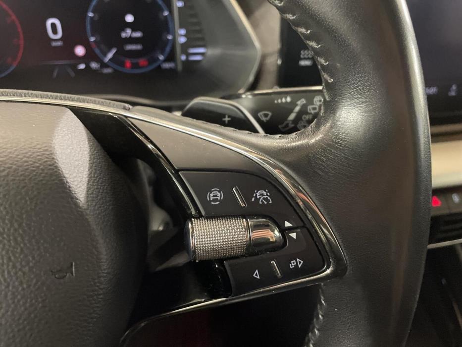 SKODA Octavia 2021