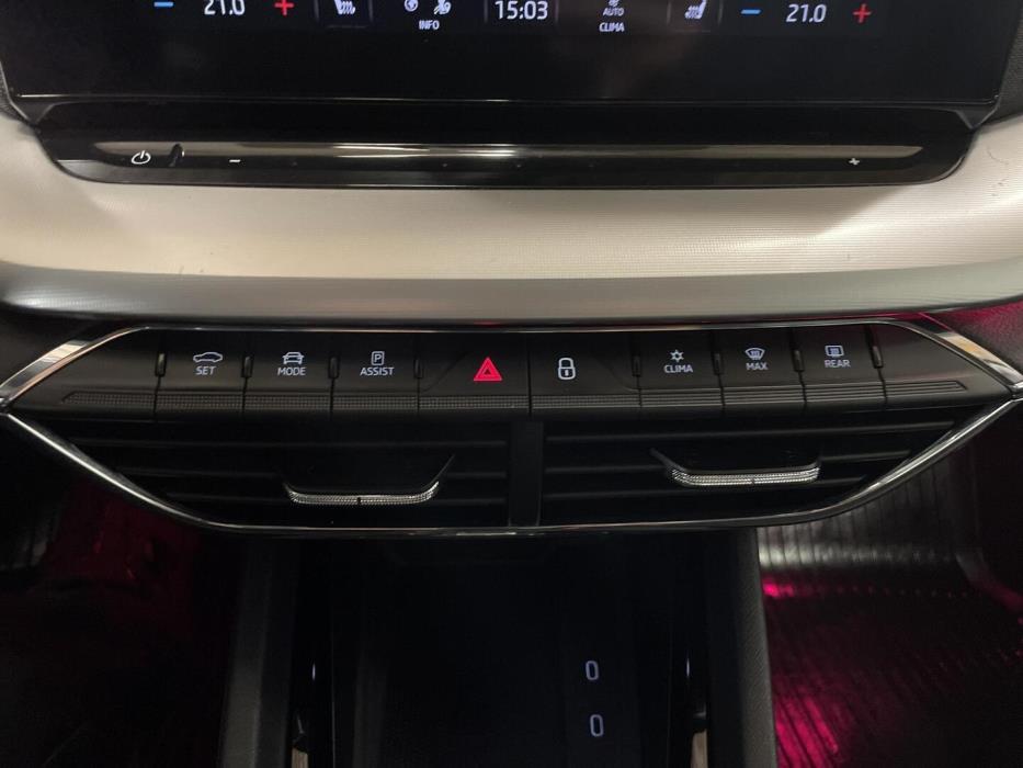 SKODA Octavia 2021