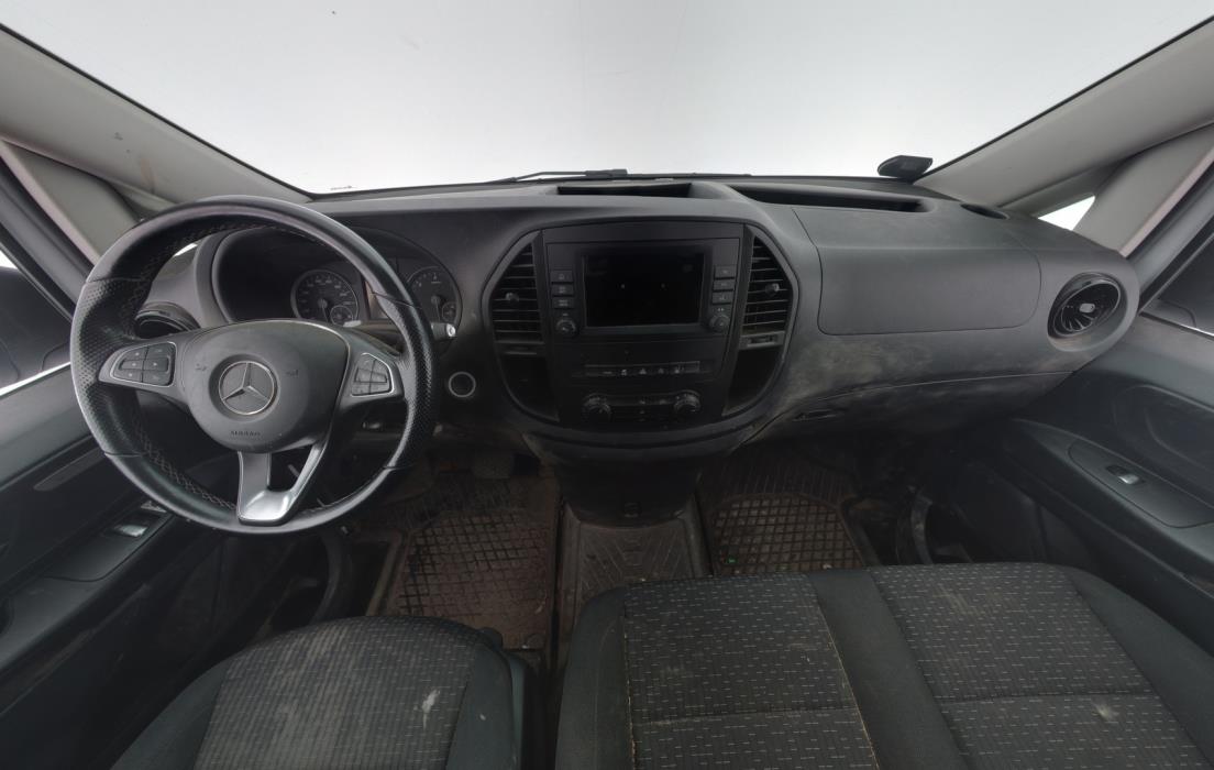 MERCEDES-BENZ Vito 2023