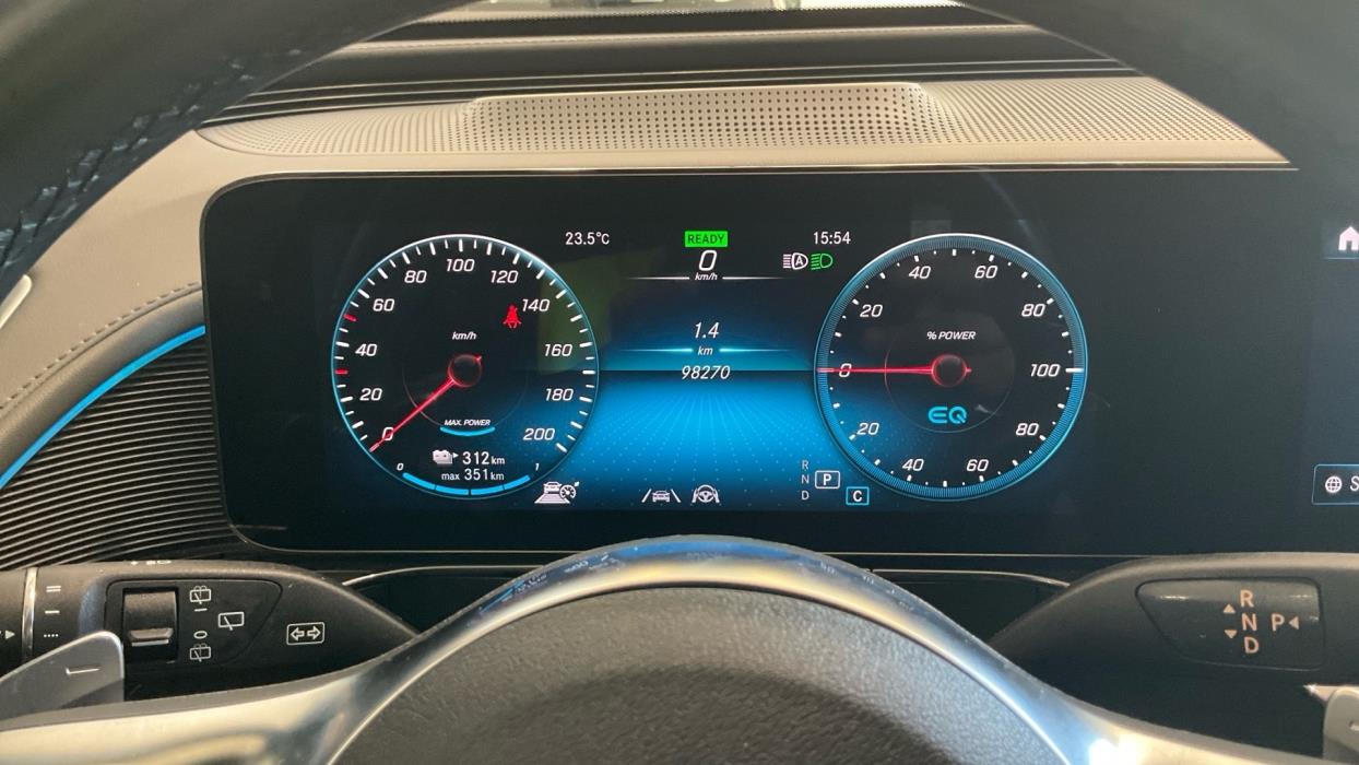 MERCEDES-BENZ EQC 2022