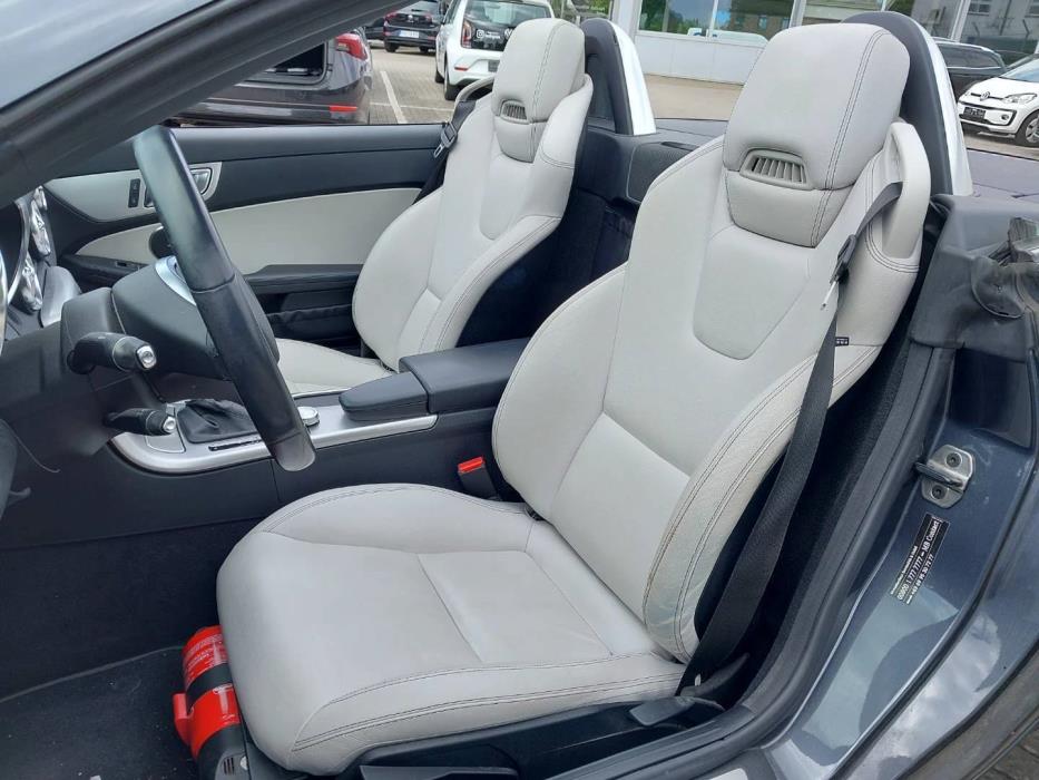 MERCEDES-BENZ SLK 2012