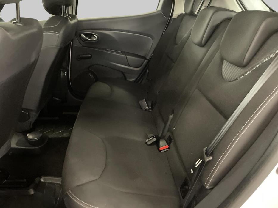 RENAULT Clio 2016