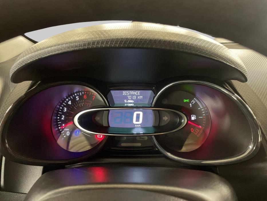 RENAULT Clio 2016