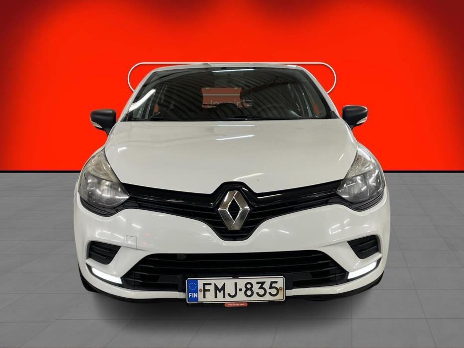 RENAULT Clio 2016