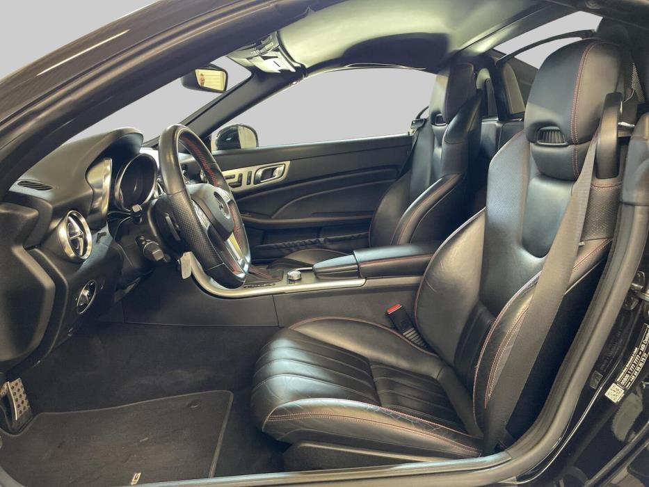 MERCEDES-BENZ SLK 2011