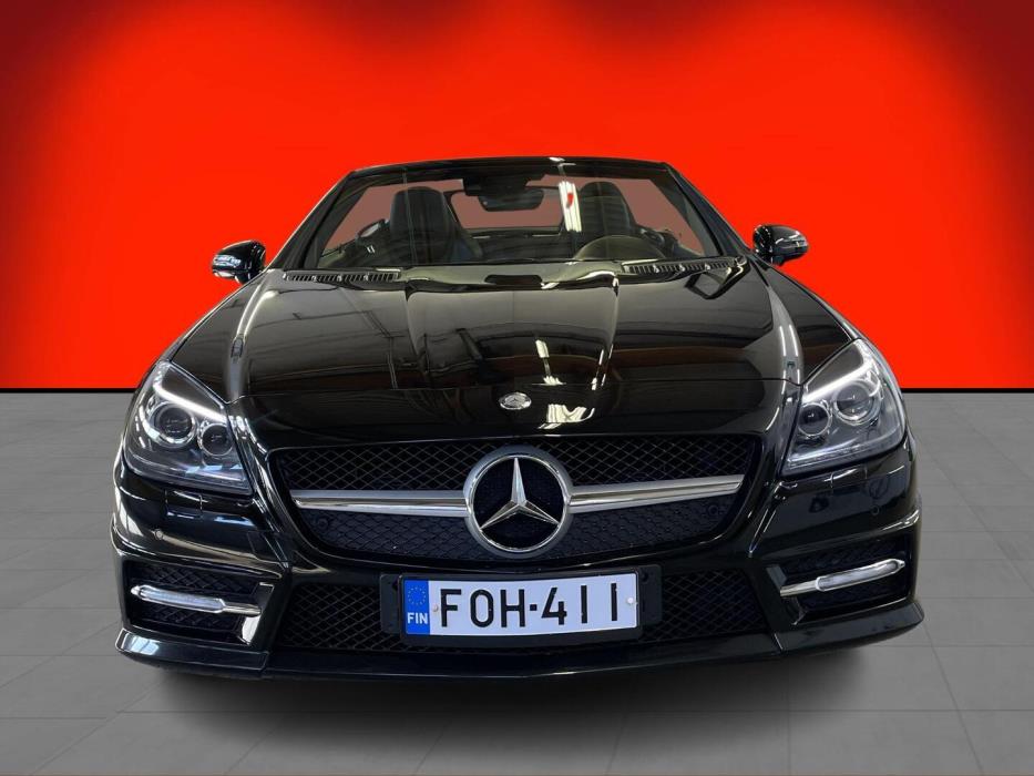 MERCEDES-BENZ SLK 2011