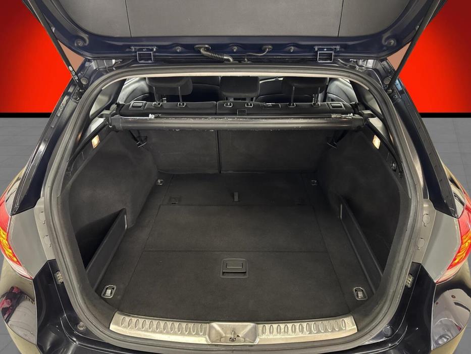 HYUNDAI i40 2012