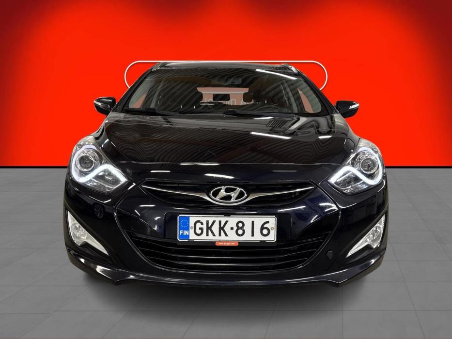 HYUNDAI i40 2012