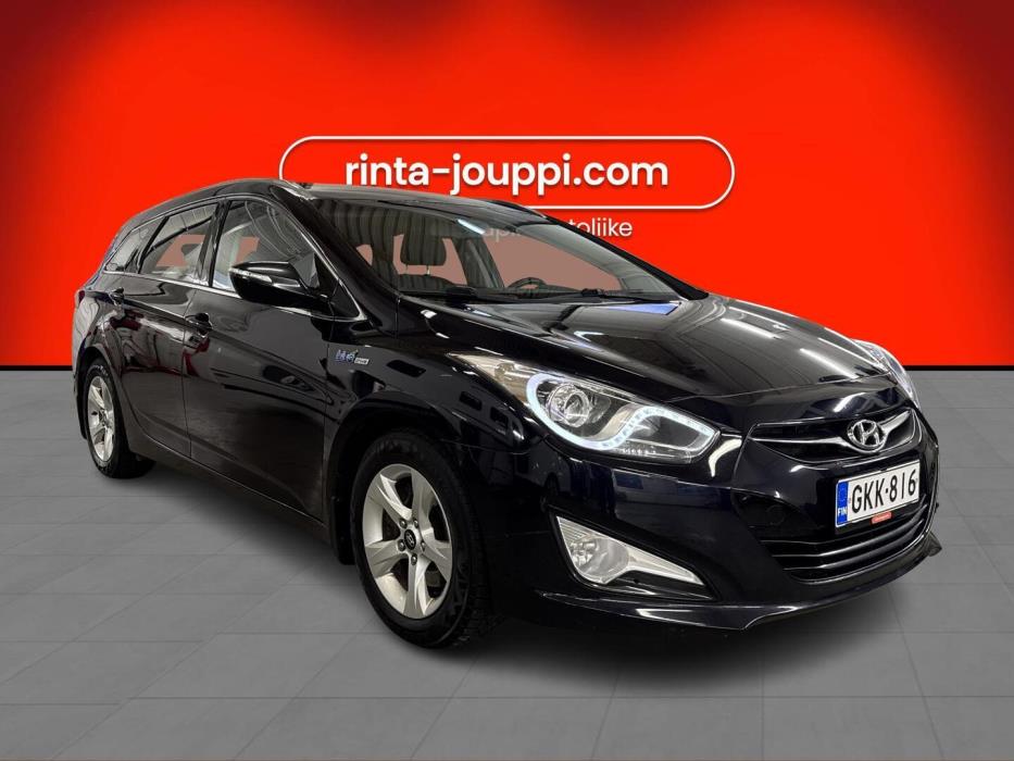 HYUNDAI i40 2012