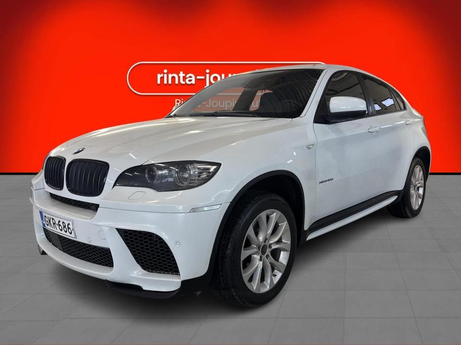 BMW X6 2011