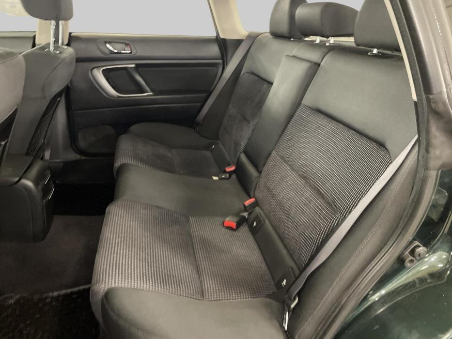 SUBARU Legacy 2004