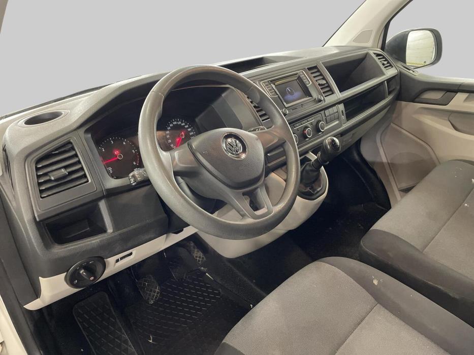 VOLKSWAGEN Transporter 2019