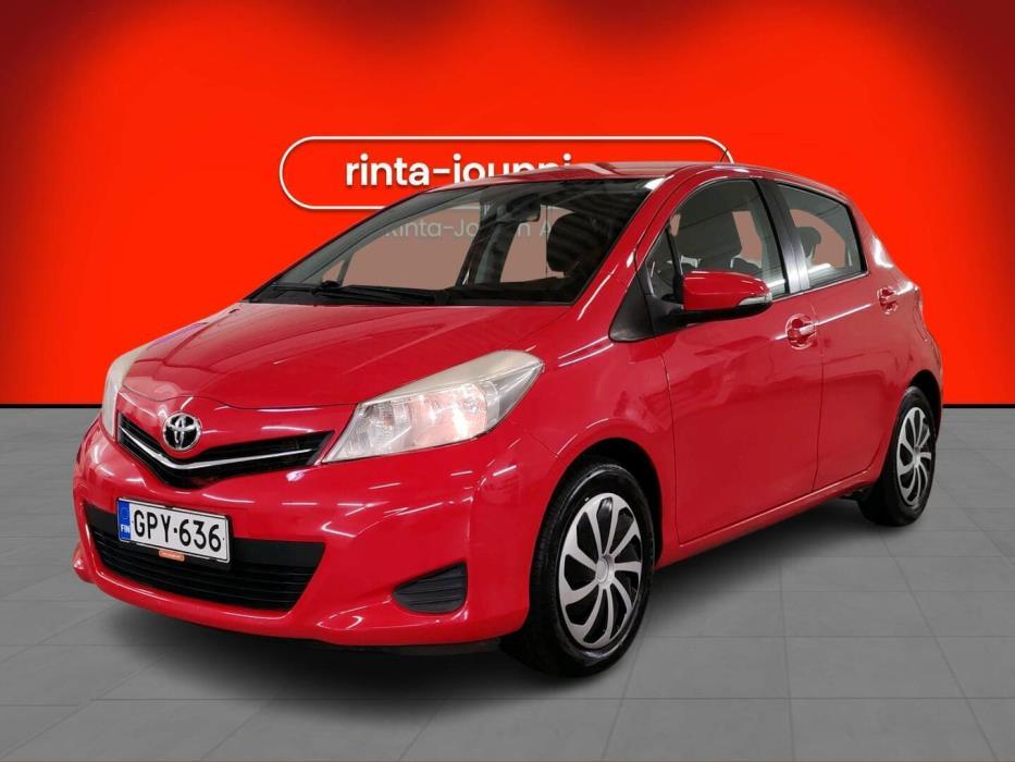 TOYOTA Yaris 2014