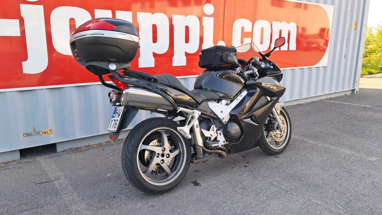 HONDA VFR 2009