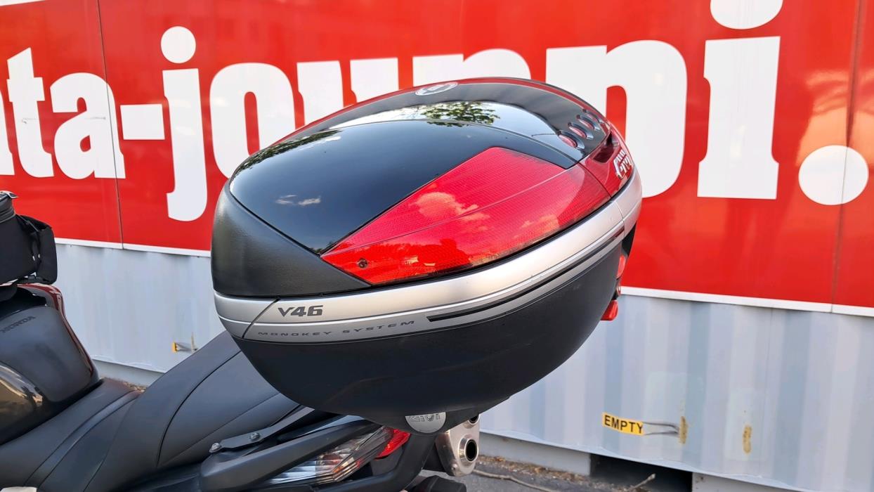 HONDA VFR 2009