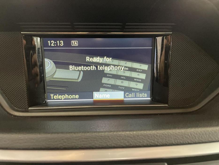 MERCEDES-BENZ E 2011
