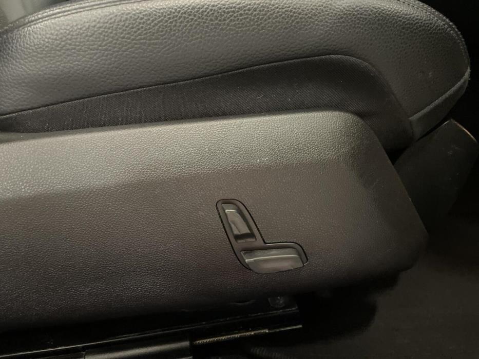 MERCEDES-BENZ E 2011