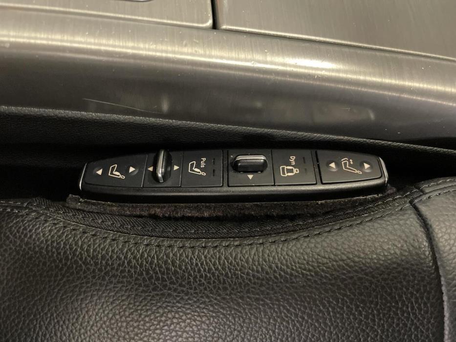 MERCEDES-BENZ E 2011