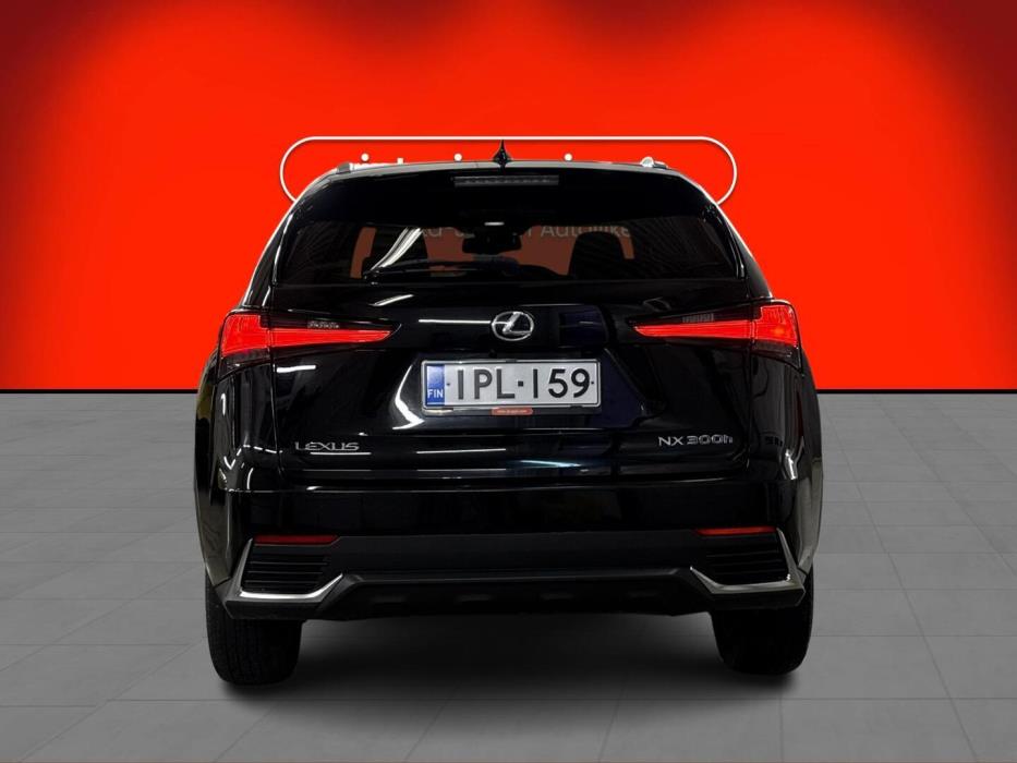 LEXUS NX 2018
