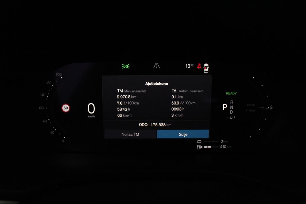VOLVO XC60 2023