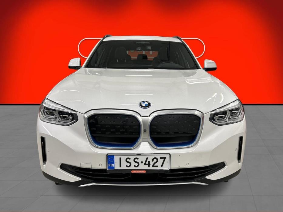 BMW IX3 2021