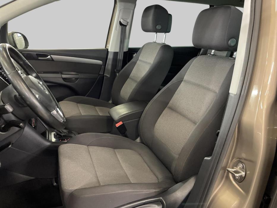 VOLKSWAGEN Sharan 2014