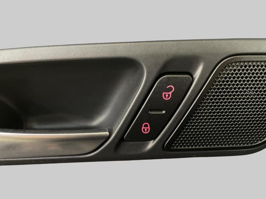 VOLKSWAGEN Sharan 2014