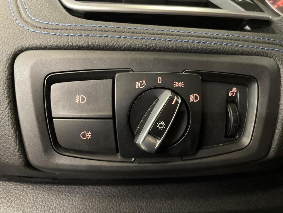 BMW 218 2016