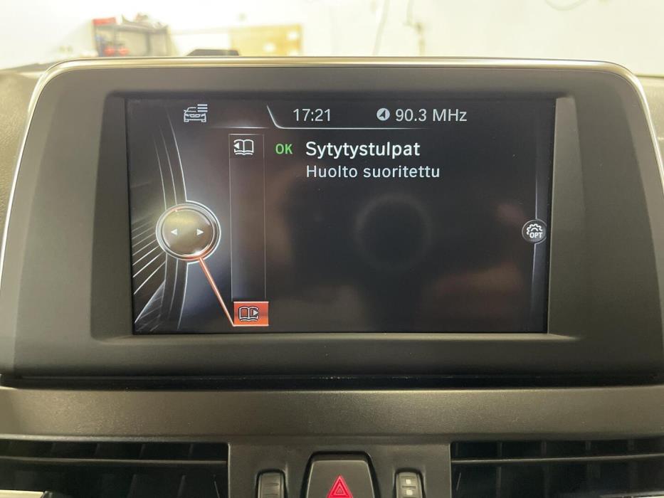 BMW 218 2016