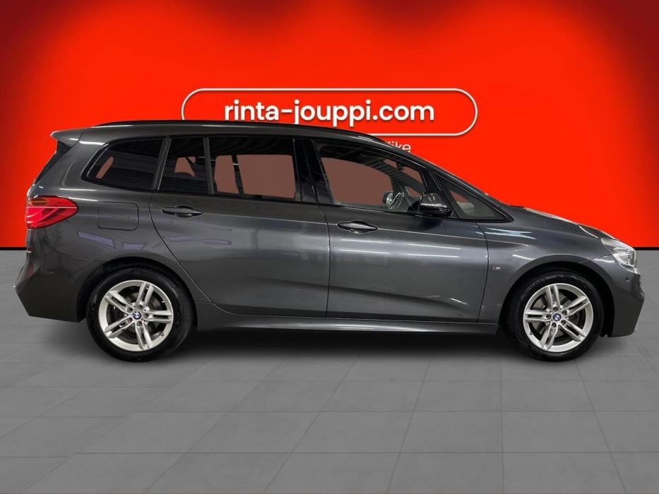 BMW 218 2016