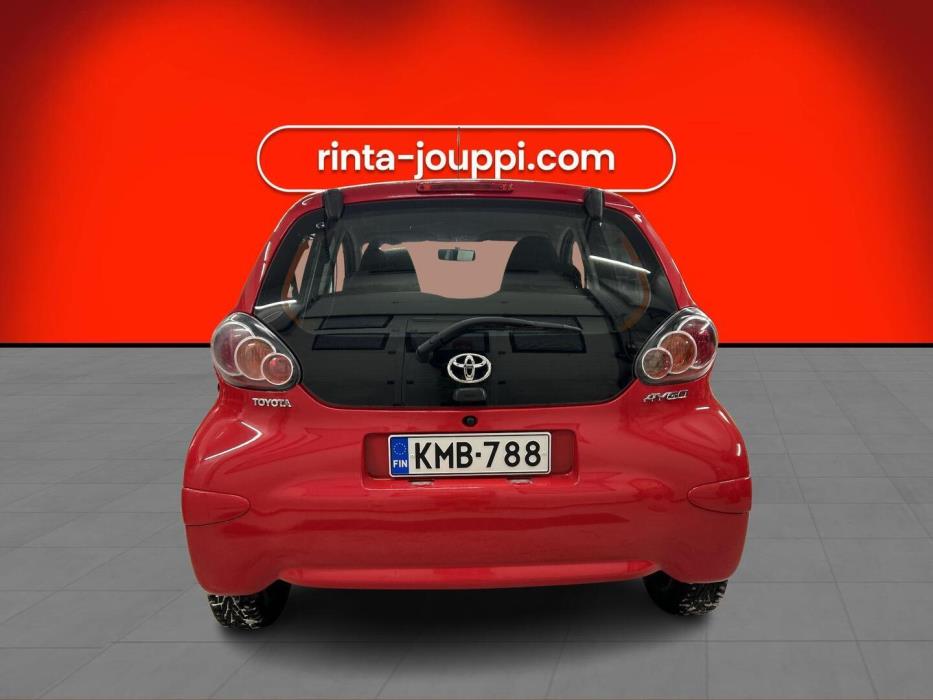 TOYOTA AYGO 2013