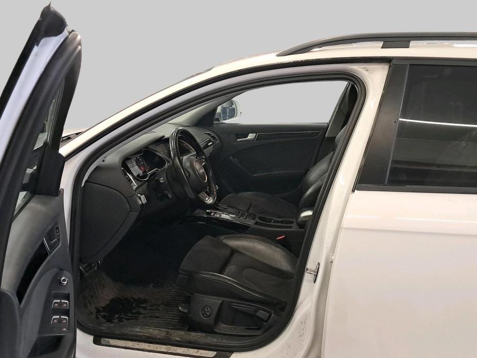 AUDI A4 allroad quattro 2014