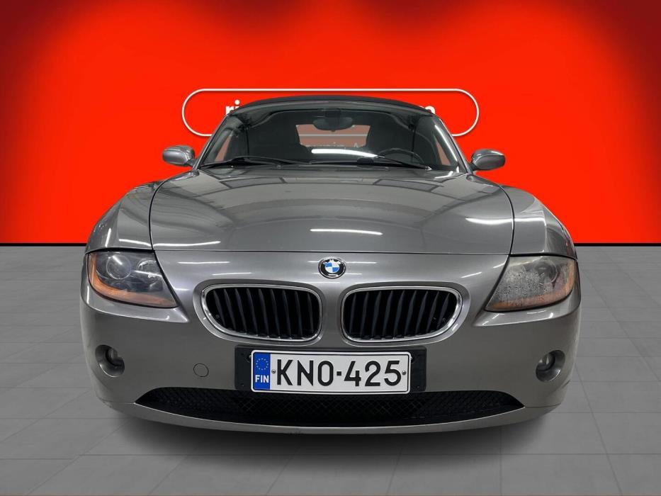 BMW Z4 2004